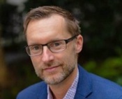 Giles Thomson